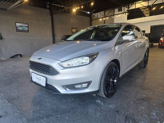 FORD FOCUS 2.0 SE PLUS 16V FLEX 4P POWERSHIFT FORD FOCUS 2.0 SE PLUS 16V FLEX 4P POWERSHIFT